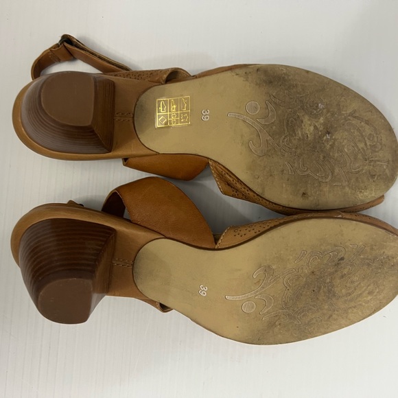 Everybody by BZ MODA block heel sandals color: Tan Sz: 39 European size - Picture 6 of 8